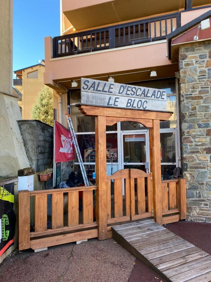 Appartement Aux Pieds Des Pistes ! Les Angles  Exterior photo